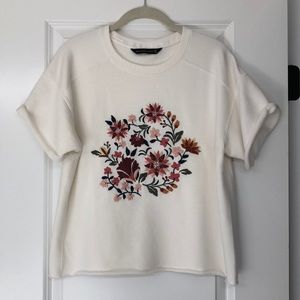 Short Sleeve Embroidered Sweatshirt